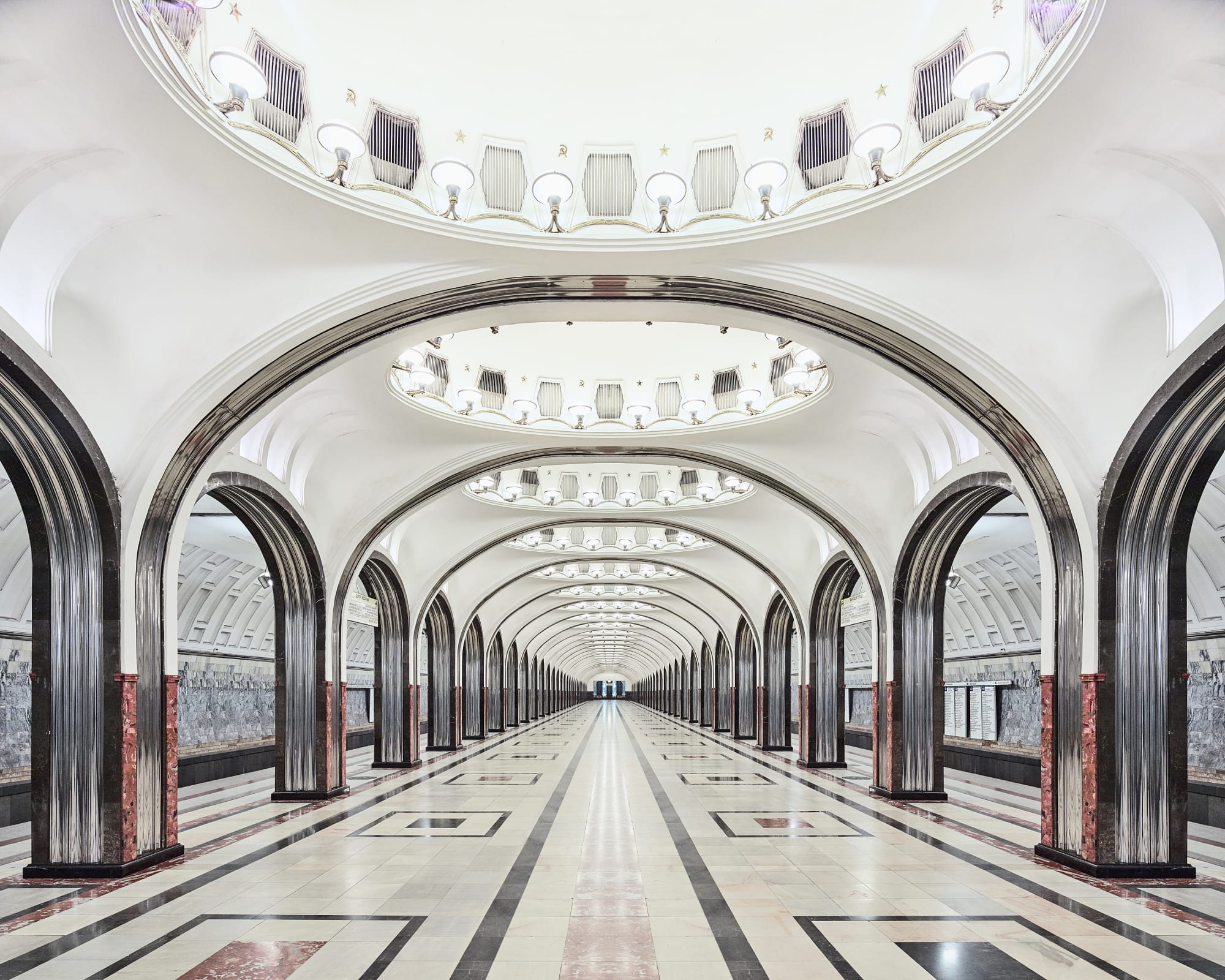 Mayakovskaya Metro Station, Moscow, Russia, 2014 21 x 26 in., Ed. 7 & 2AP 32 x 40 in., Ed. 7 & 2AP 44 x 55 in., Ed. 10 & 2AP 59 x 73 1/2 in., Ed. 5 & 2AP