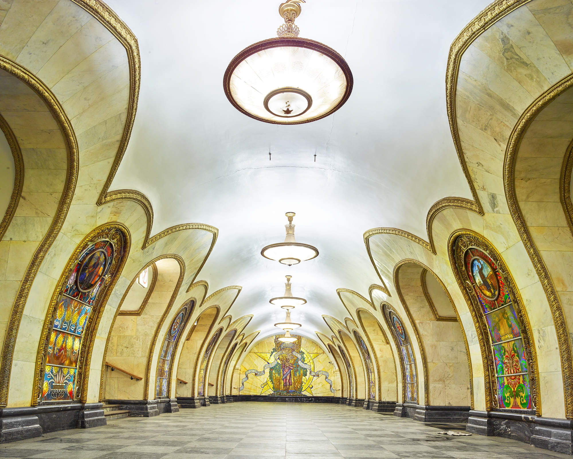 Novoslobodskaya Metro Station, Moscow, Russia, 2014 21 x 26 in., Ed. 7 & 2AP 32 x 40 in., Ed. 7 & 2AP 44 x 55 in., Ed. 10 & 2AP 59 x 73 1/2 in., Ed. 5 & 2AP