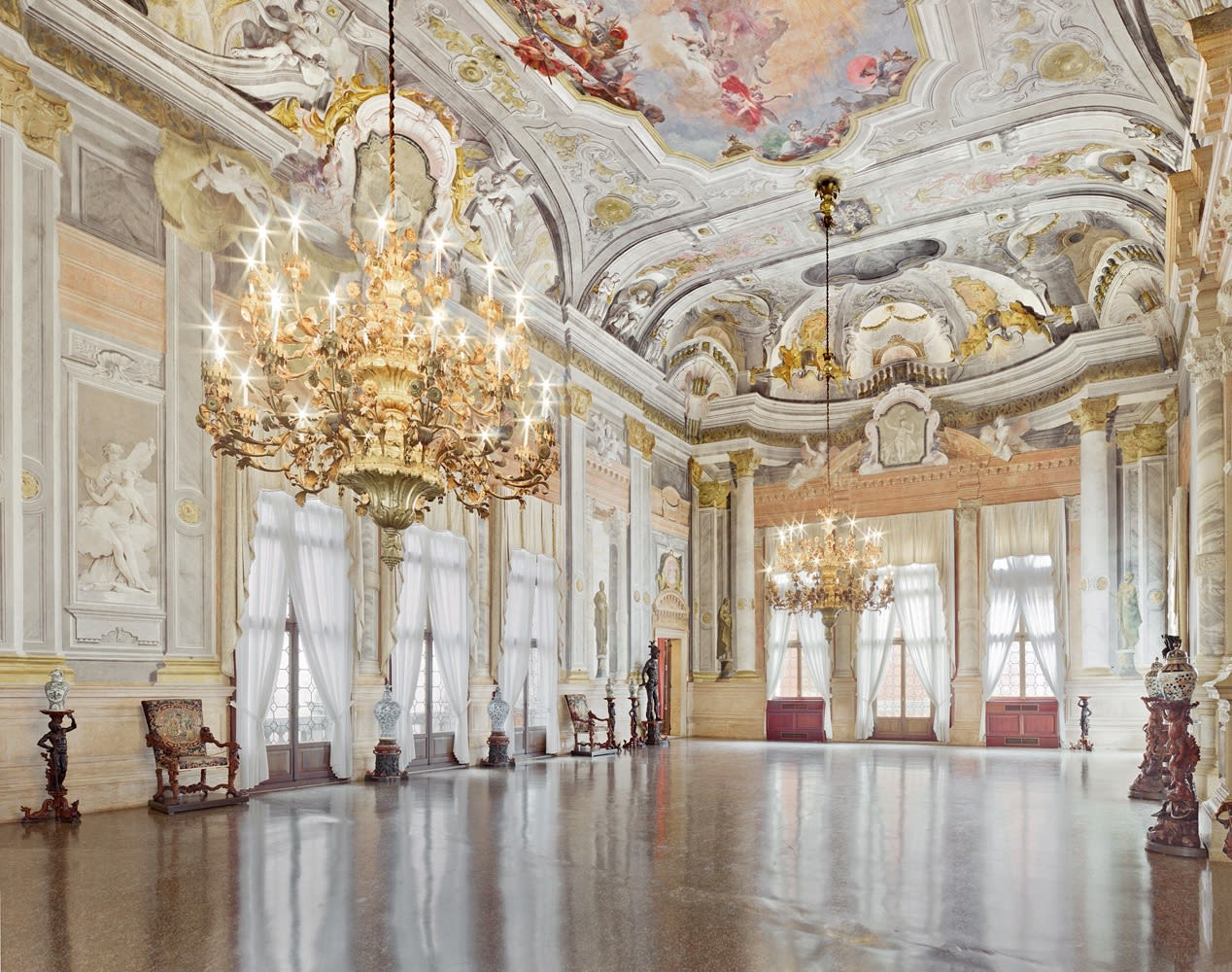 Ca’Rezzonico, Venice, Italy, 2012 13 x 16 in., Ed. 4 & 2AP 21 x 26 in., Ed. 7 & 2AP 32 x 40 in., Ed. 7 & 2AP 44 x 55 in., Ed. 10 & 2AP 59 x 73 1/2 in., Ed. 5 & 2AP