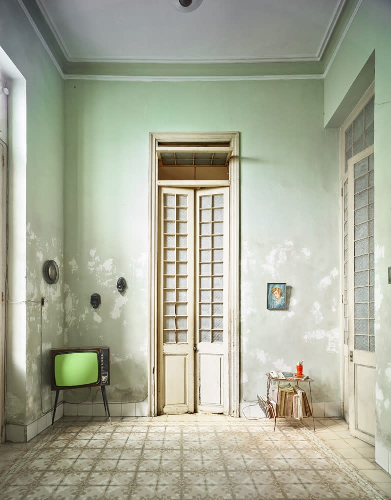 green screen, Havana, Cuba, 2014 26 x 21 in., Ed. 7 & 2AP 40 x 32 in., Ed. 7 & 2AP 55 x 44 in., Ed. 10 & 2AP 73 1/2 x 59 in., Ed. 5 & 2AP