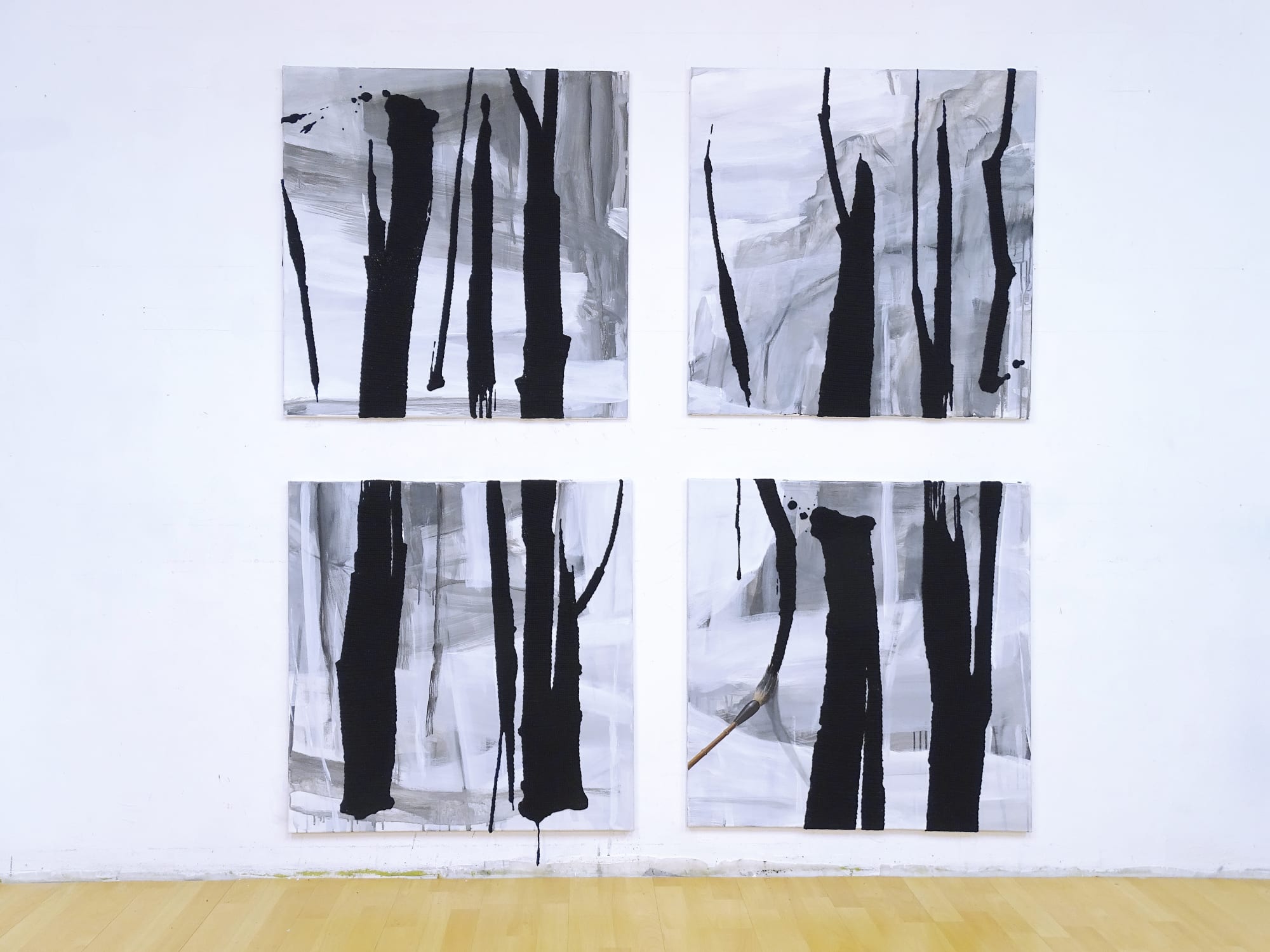 LINE SCAPE - YOUNGWHA SONG