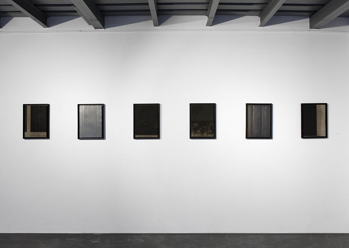 Vivid Dark of a Space