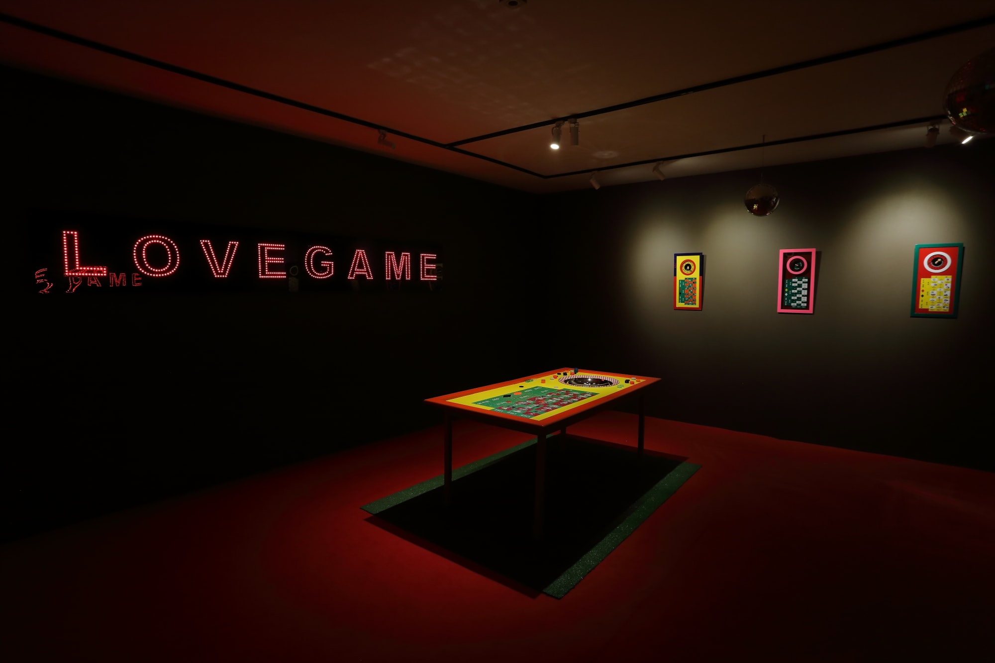 LoveGame 1998-2001, installation shot