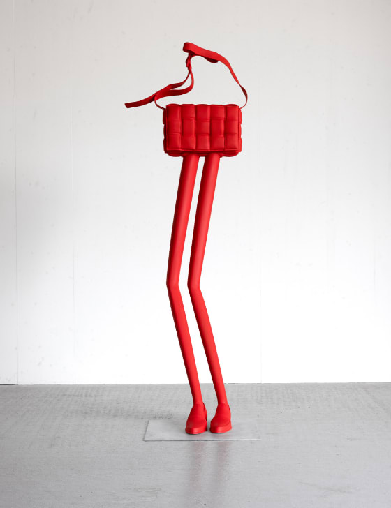 Erwin Wurm Vanity (Bag Sculptures), 2023 © Courtesy of Erwin Wurm and Thaddaeus Ropac.