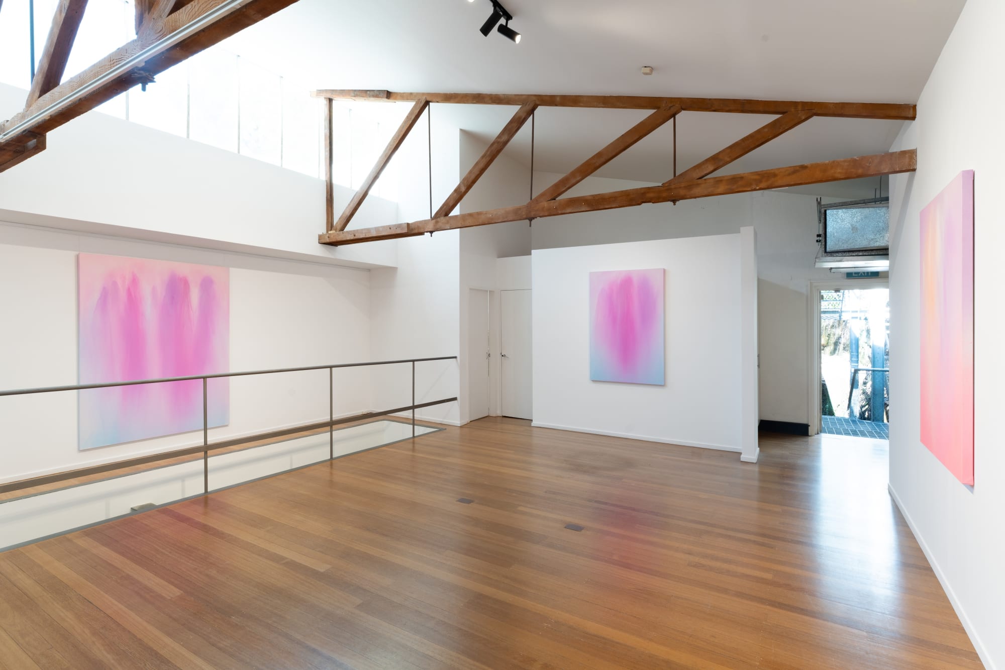 Photo by David Suyasa