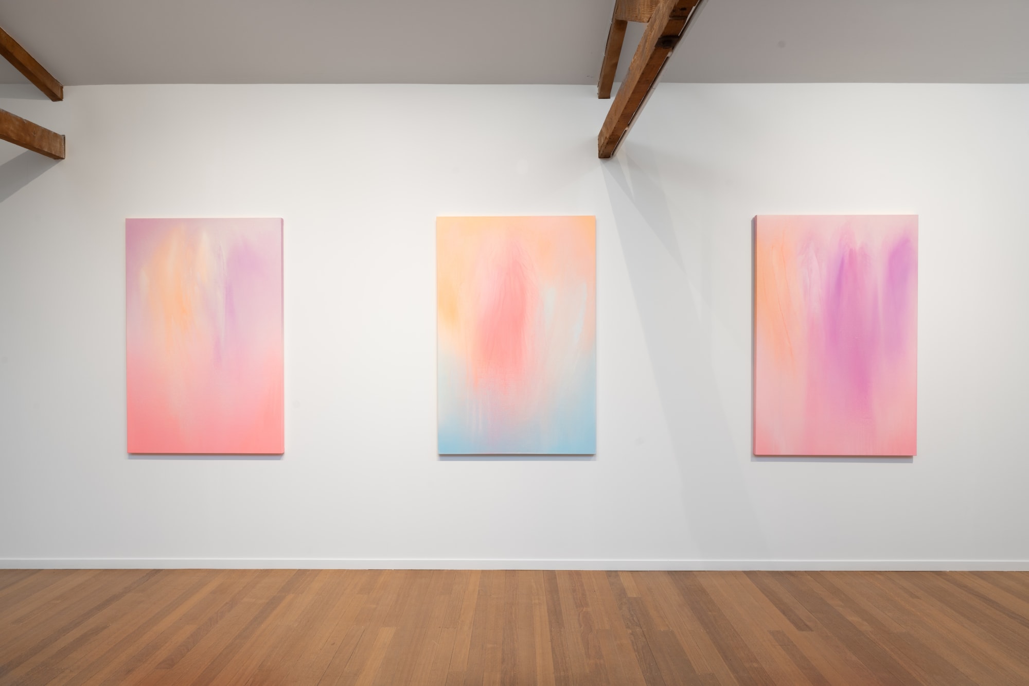 Photo by David Suyasa