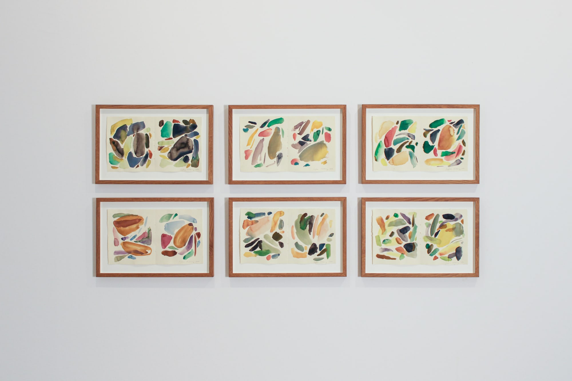 Little shop of extraordinary personal beauty