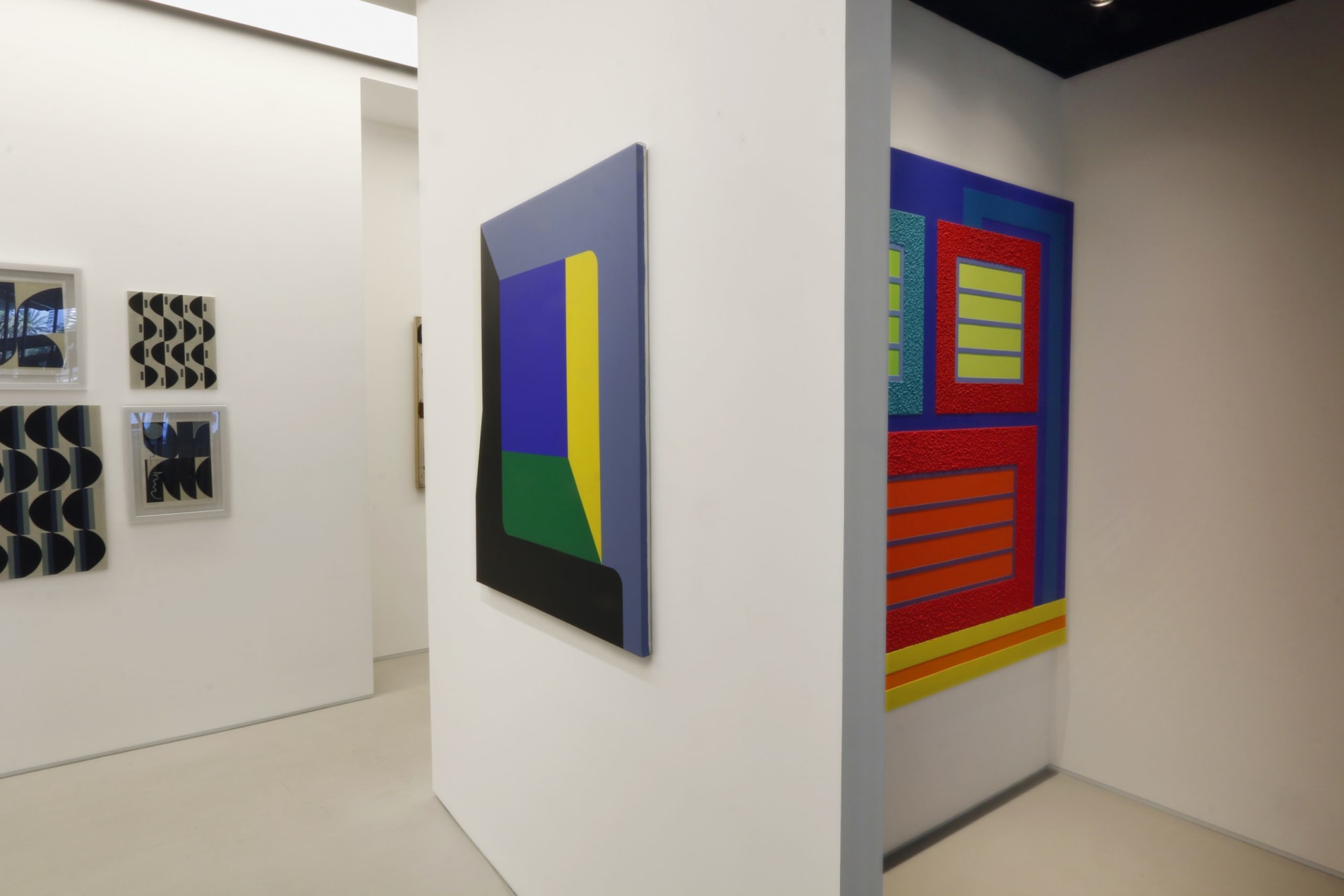 BLUE. RED. DEEP. SQUARE.