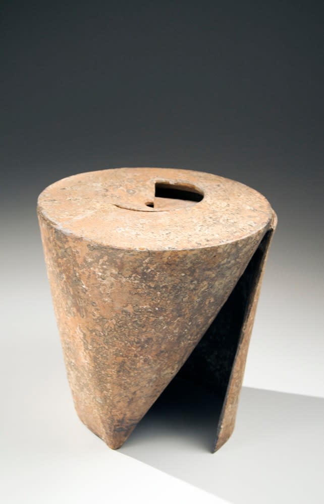Yoshimura Toshiharu (b.1973) Standing inverted unfurling conical form 2014 Glazed stoneware 10 1/2 x 9 1/2 x 9 1/4 in. SOLD