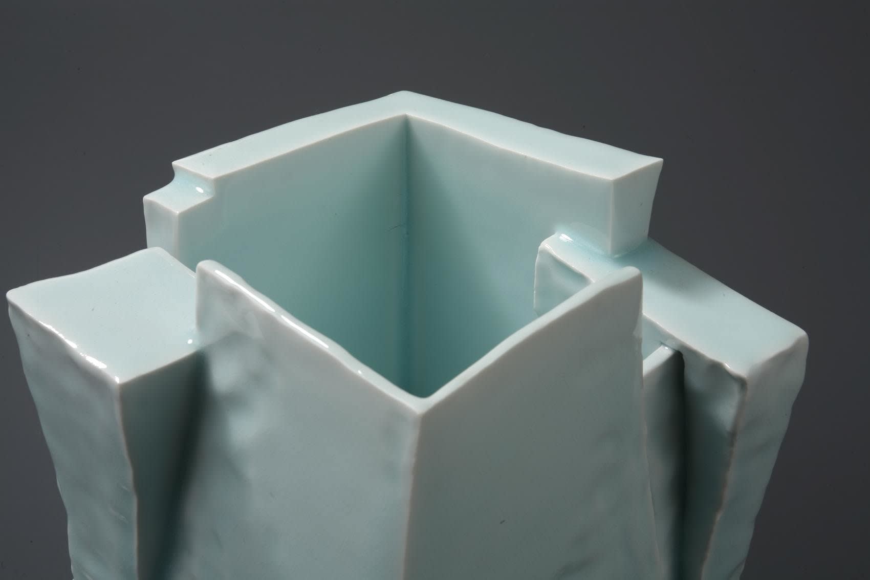 Kayô - Cube shaped ancient Chinese house-inspired sculpture with blue-white seihakuji glaze (Inv# 6255) Glazed Porcelain 10 1/4 x 9 1/2 x 9 inches (click image for further images)