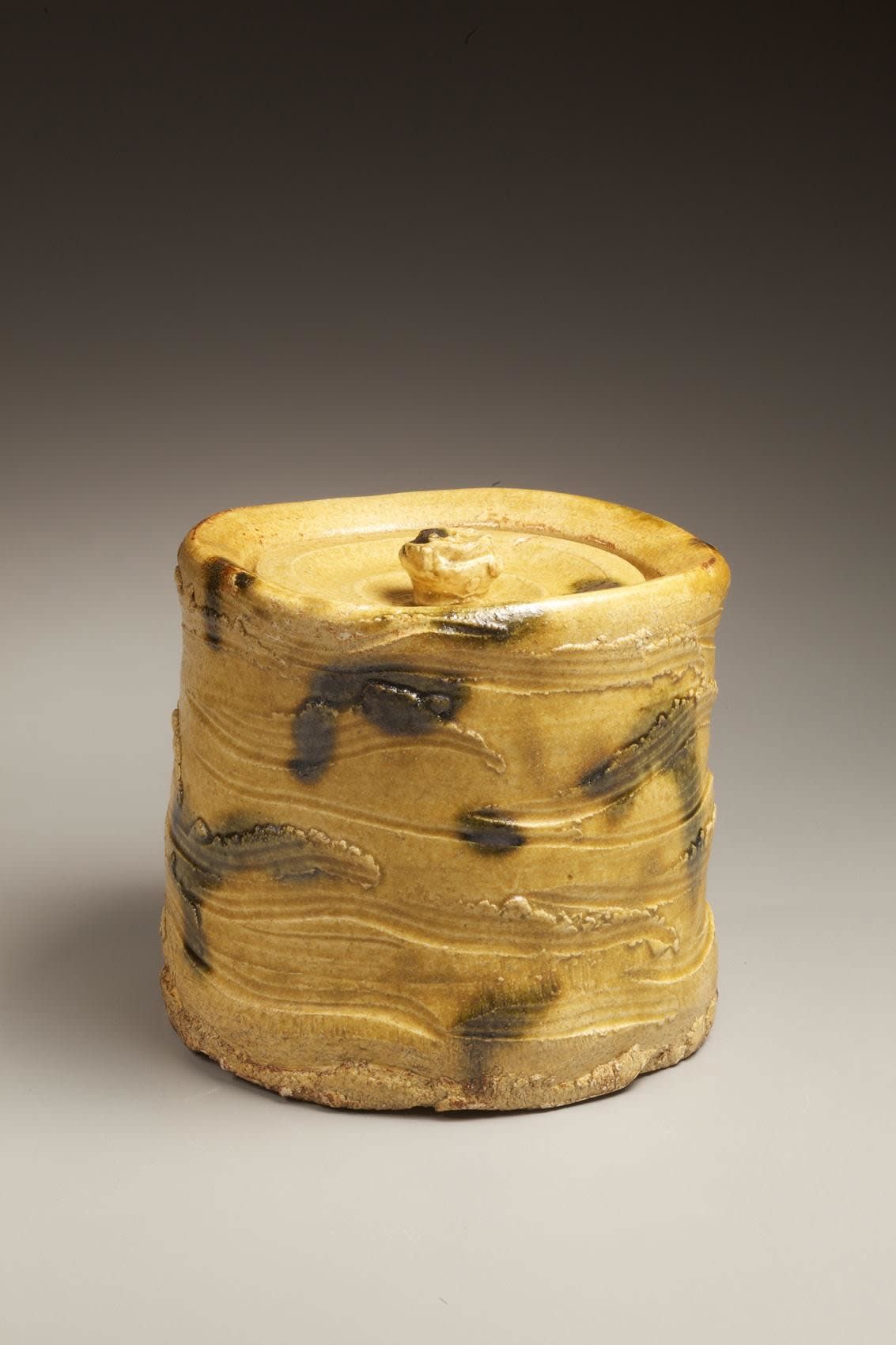 Kato Yasukage (b. 1964) Yellow seto mizusashi(water storage jar), 2010 Stoneware; 6 3/8 x 7 inches Inv# 6787
