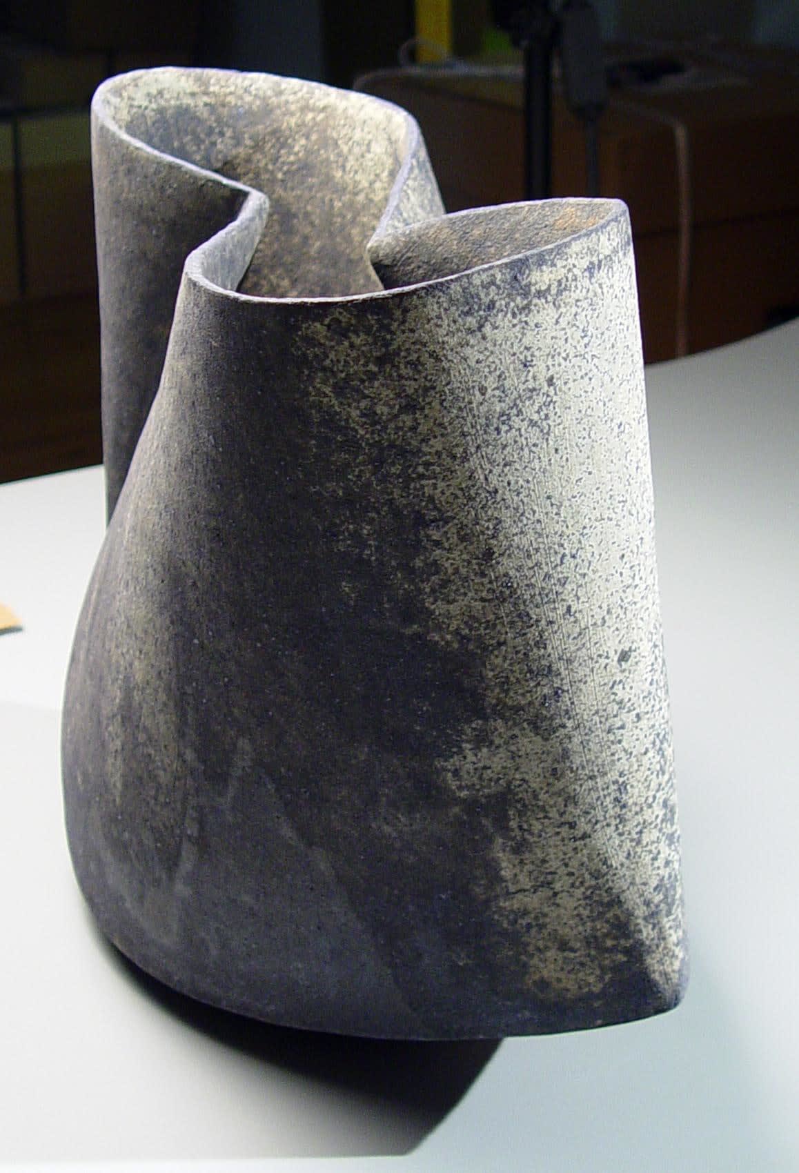 Kodô (Pulse) Multi-fired unglazed stoneware 14 x 17 1/2 x 8 7/8 inches Inv# 7066 SOLD