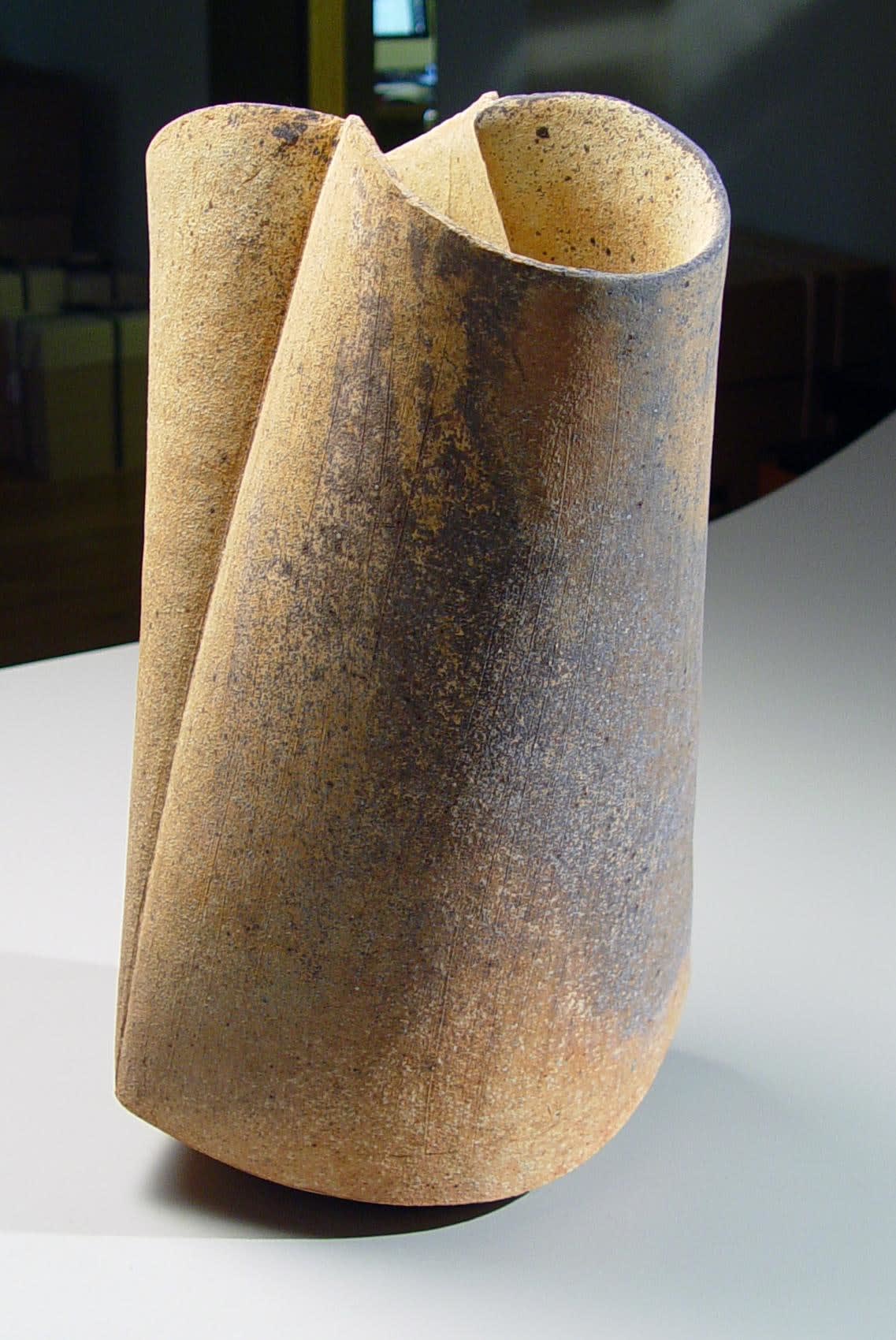 Kodô (Pulse), 2011 Multi-fired unglazed stoneware 17 x 11 1/4 x 10 1/2 inches Inv# 7067 SOLD