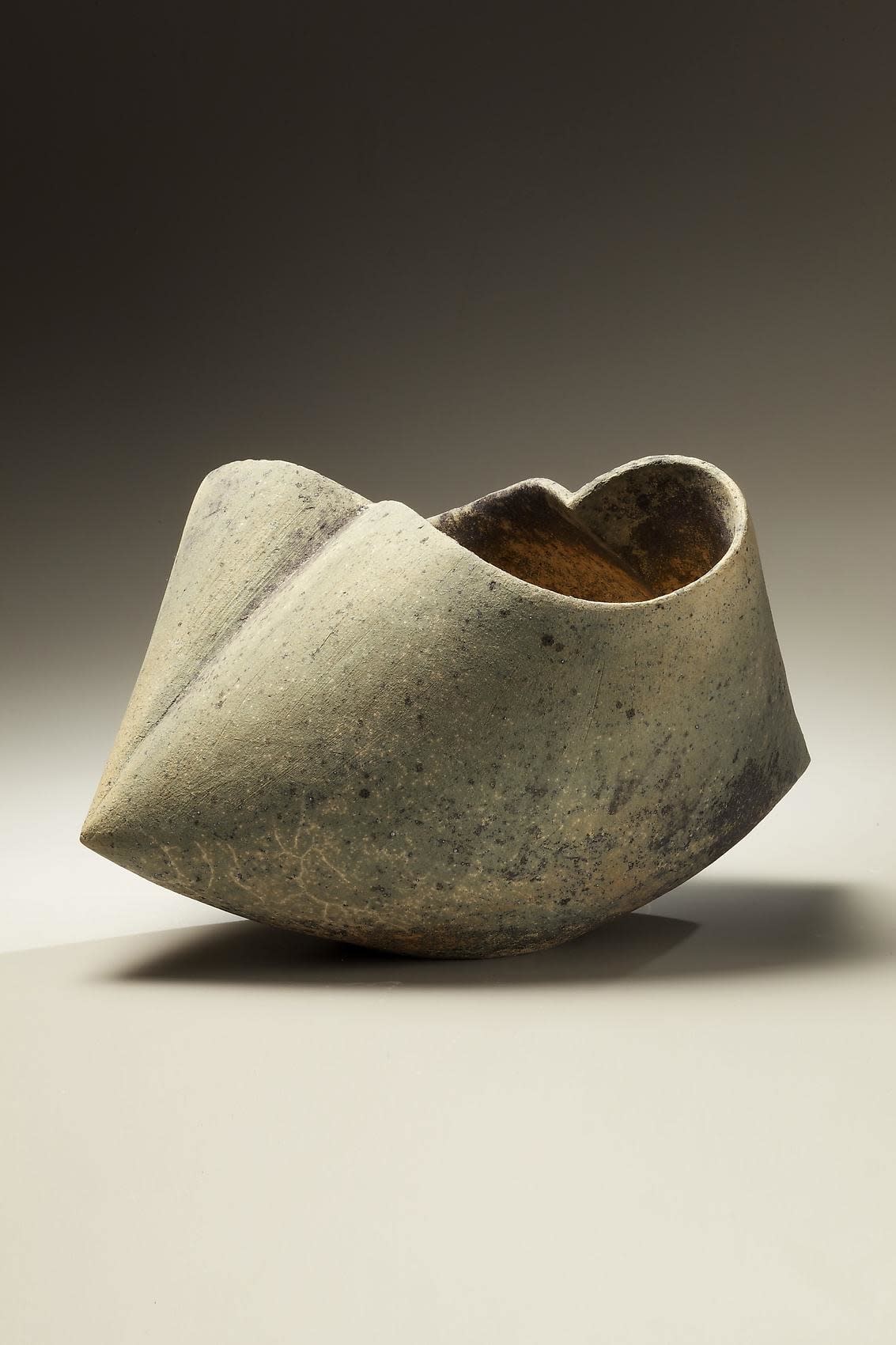 Kodô (Pulse), 2011 Multi-fired unglazed stoneware 10 5/8 x 17 3/8 x 12 5/8 inches Inv# 7079 SOLD
