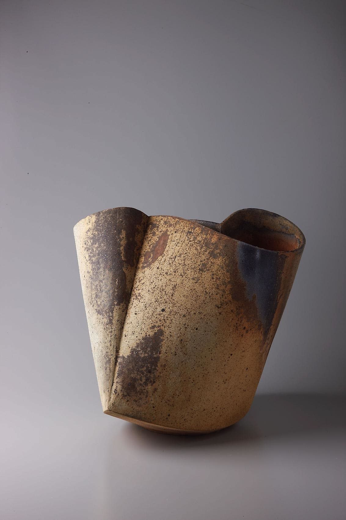 Kodô (Pulse), 2011 Multi-fired unglazed stoneware 15 3/4 x 16 1/8 x 16 3/8 inches Inv# 7060 SOLD