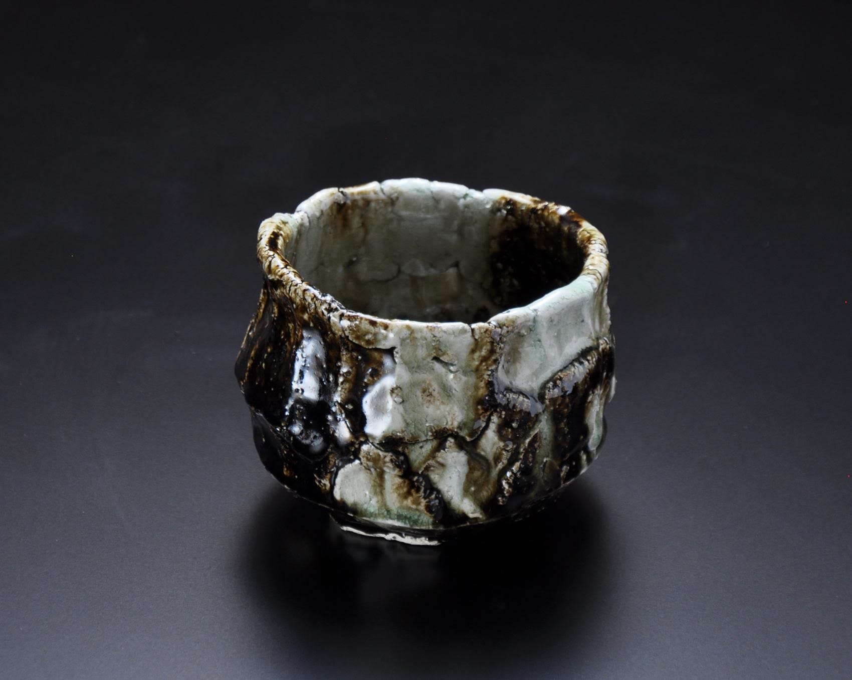 Hoshino Satoru (b. 1945) Ash-glazed teabowl, 2011 Stoneware with ash glaze 4 x 4 3/4 inches Inv# 7509