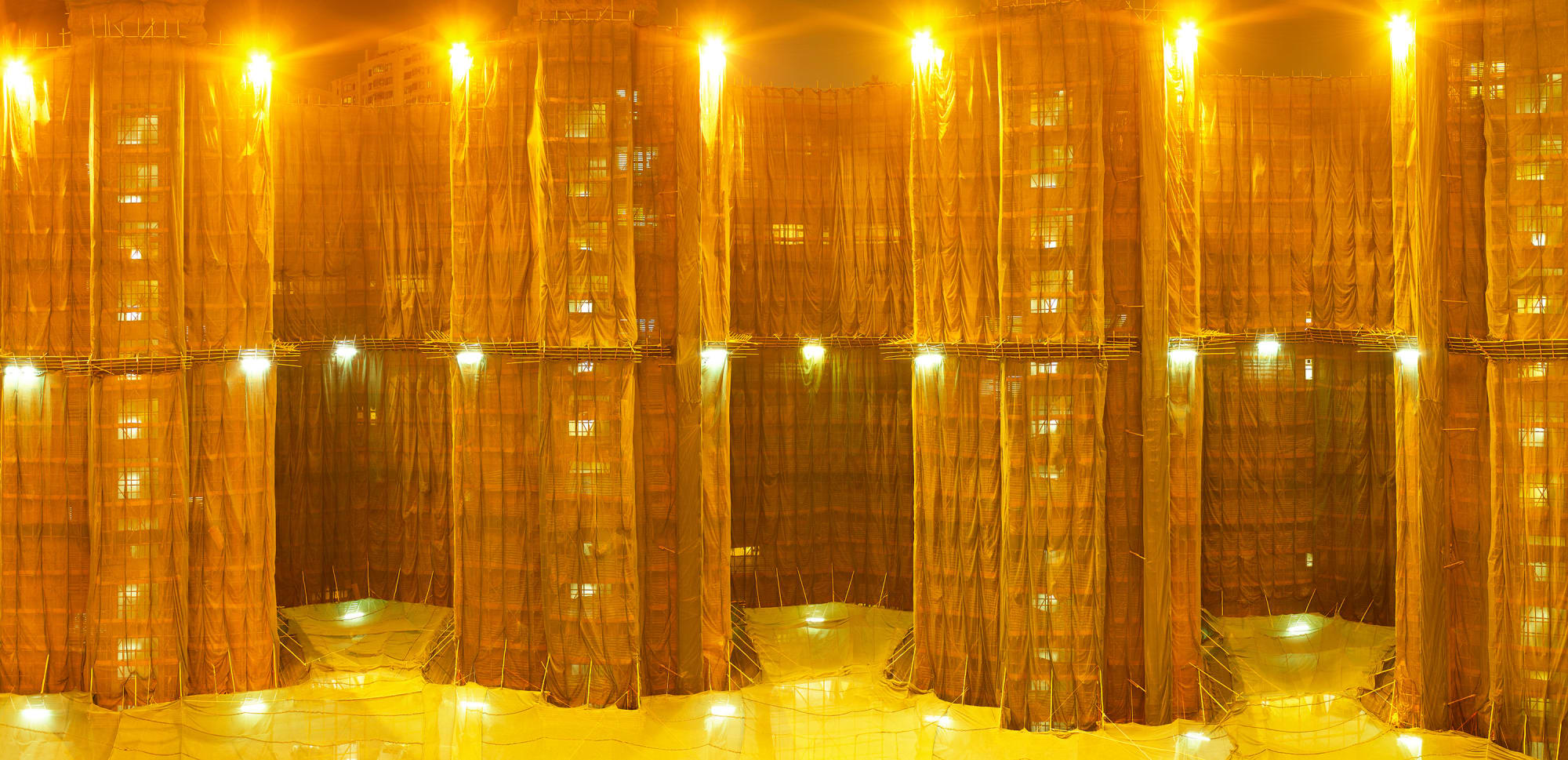 Grenville House Cocoon, Hong Kong 101 x 210 cm Photograph on Hahnemuhle Paper