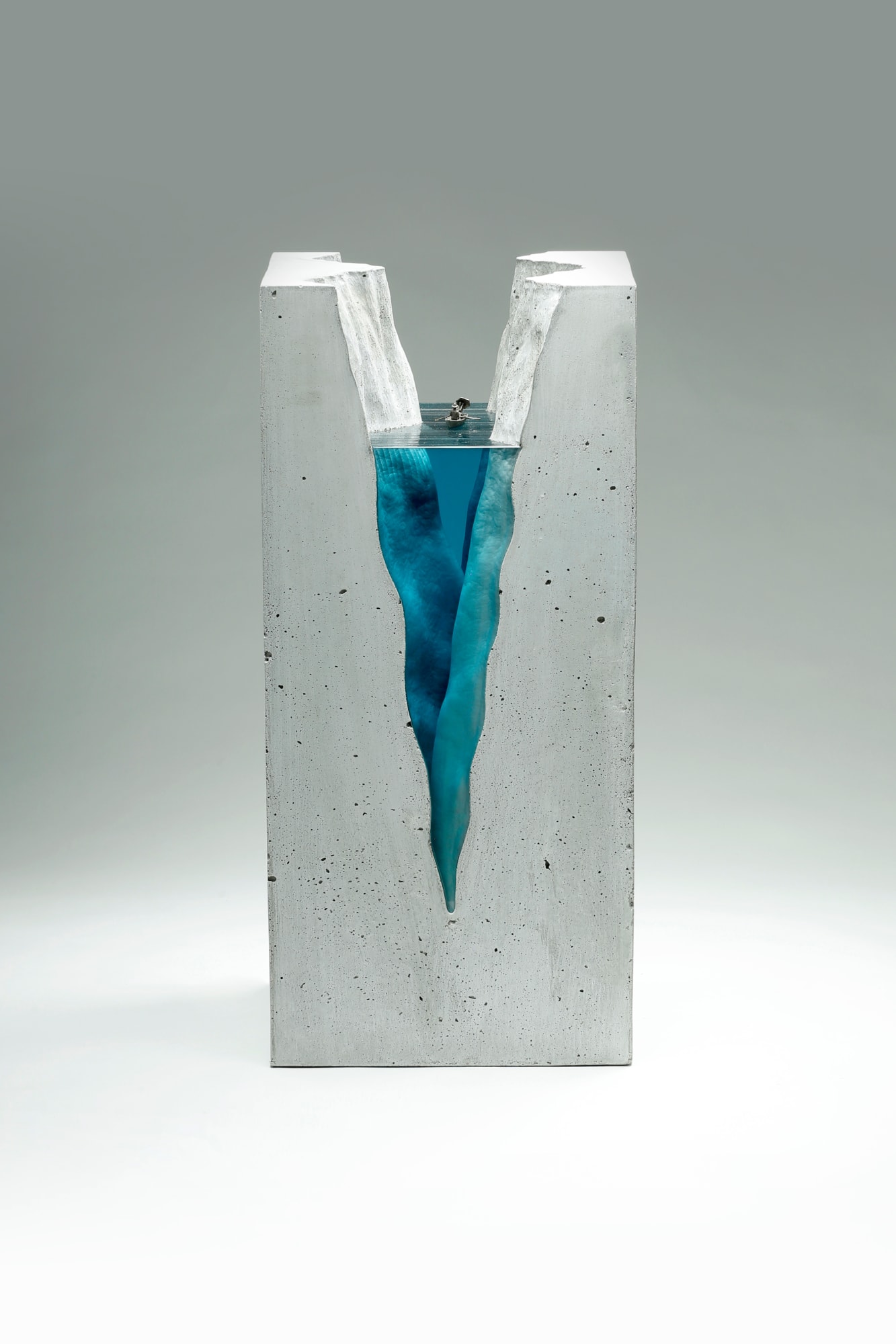 Ben Young Crevice, 2020 Laminated Float Glass, Cast Concrete and Bronze 65h x 30w x 25d cm