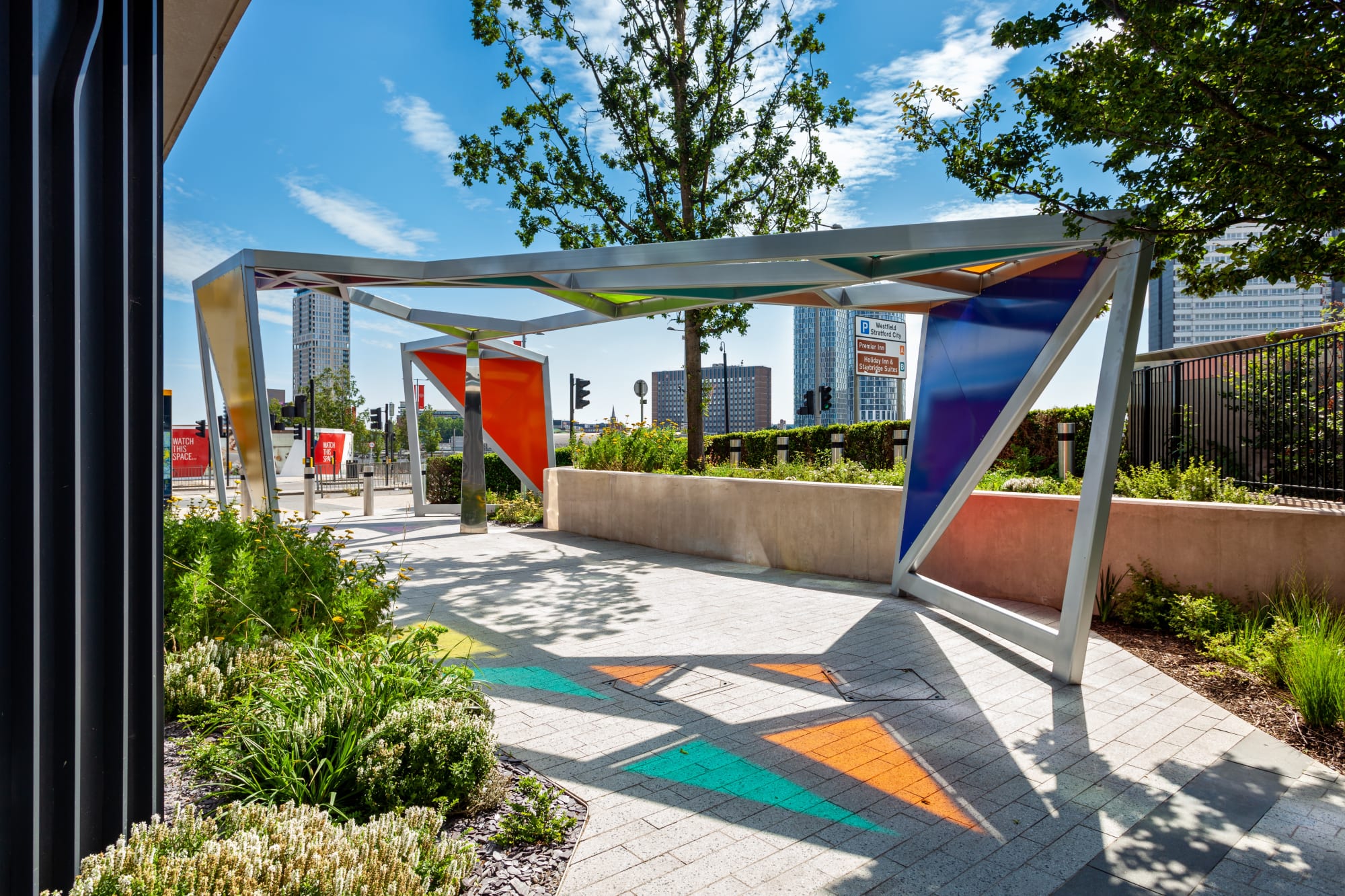 LOTHAR GÖTZ, Porte de Couleur