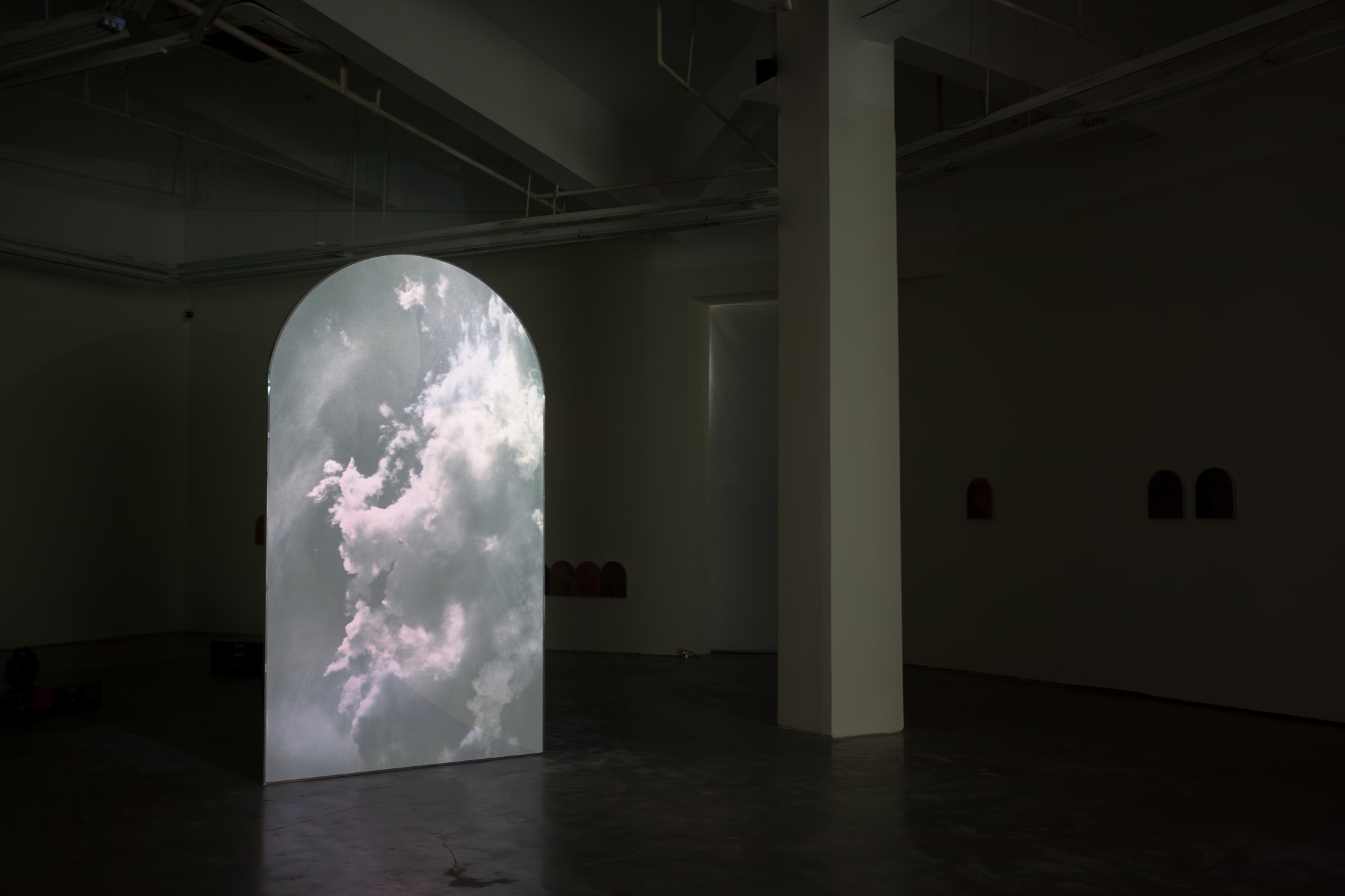 蛾蝶/再见/世界所有的重量