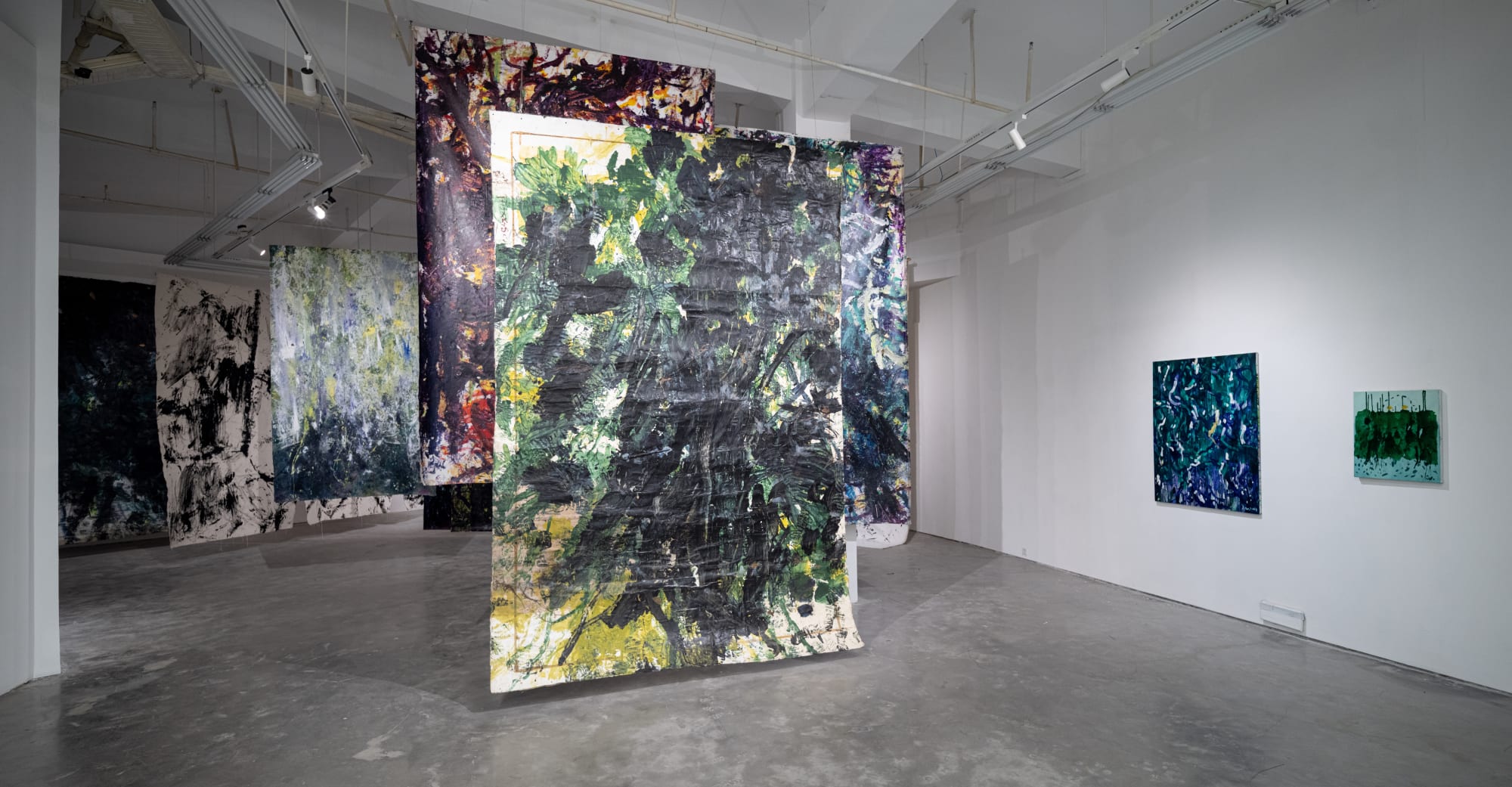 WANG JUN: OFF THE BEATEN TRACK