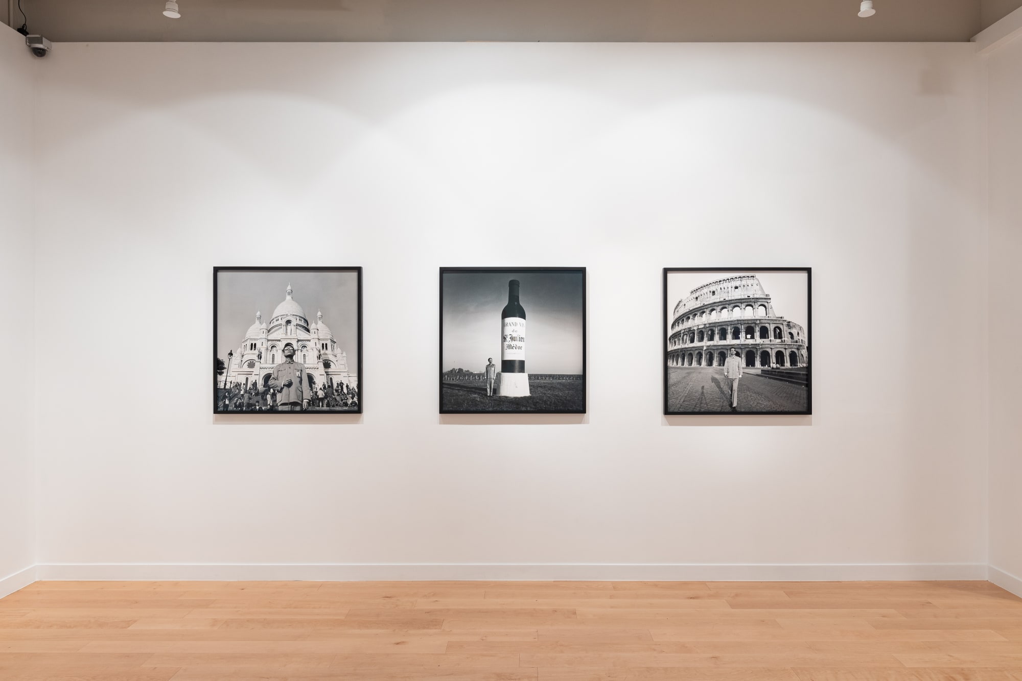 Tseng Kwong Chi East Meets West: Self-portrait series 1979-1989