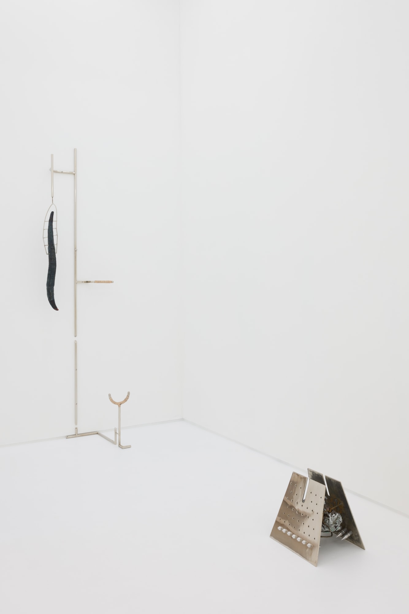 An array of disruptions and codependencies