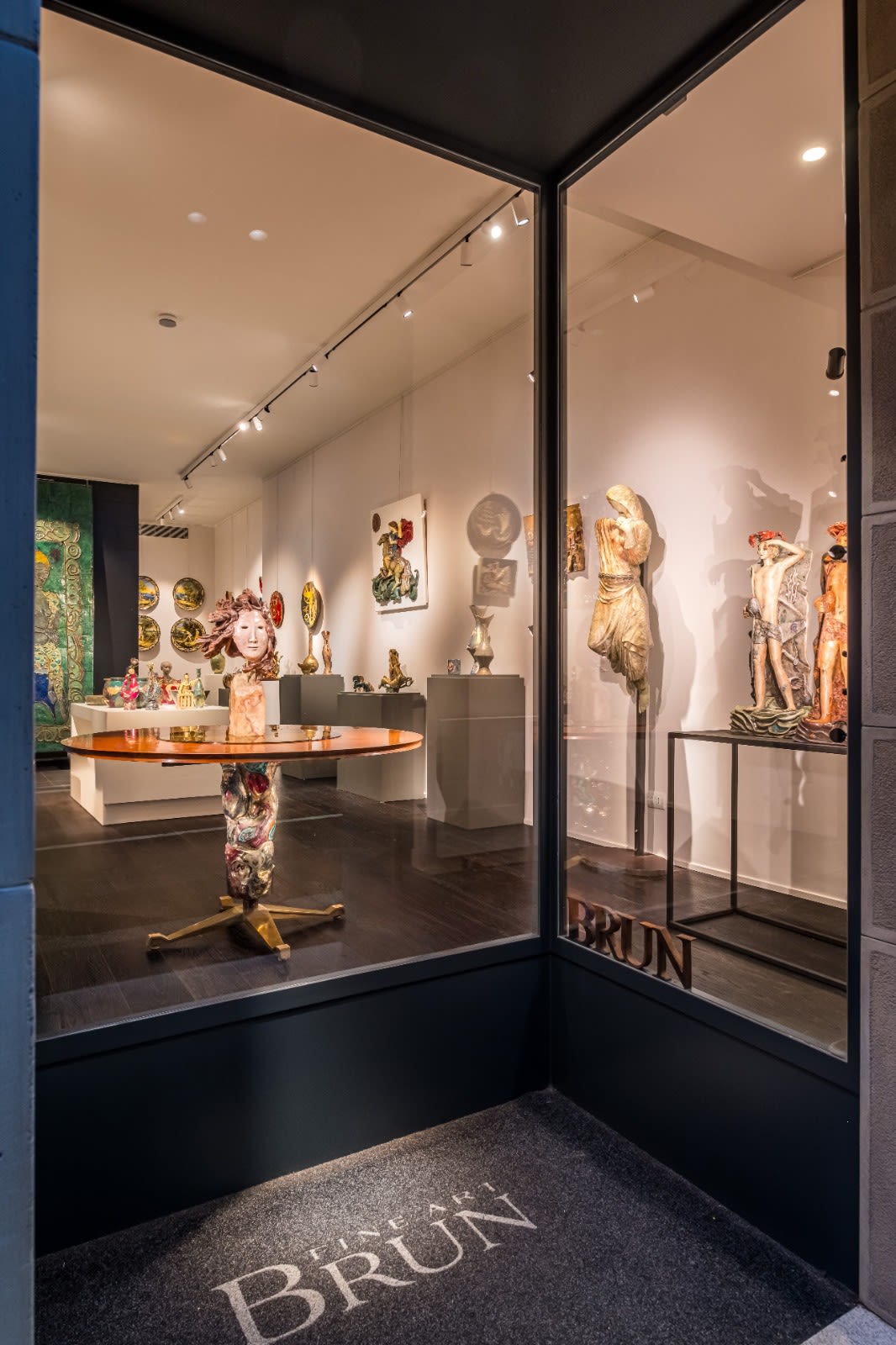 The Superfluous Essential. The Ceramics of Pietro Melandri