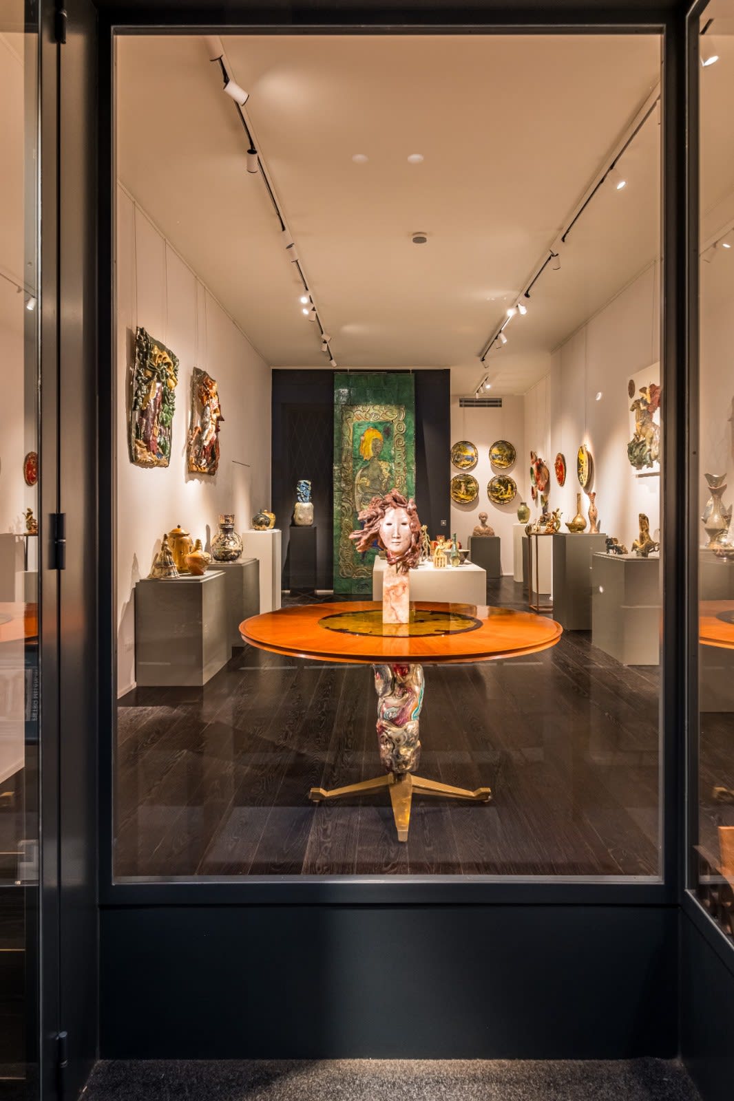 The Superfluous Essential. The Ceramics of Pietro Melandri