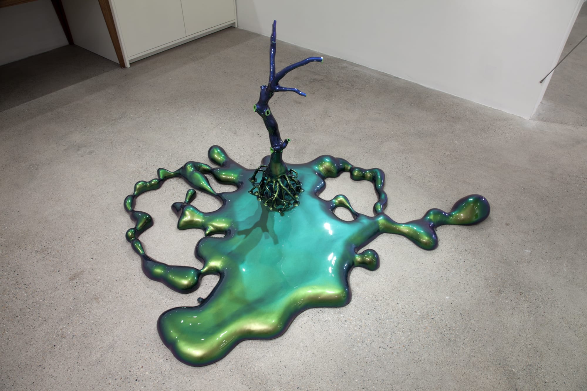 Dean Snyder Installation View, Cade Tompkins Projects