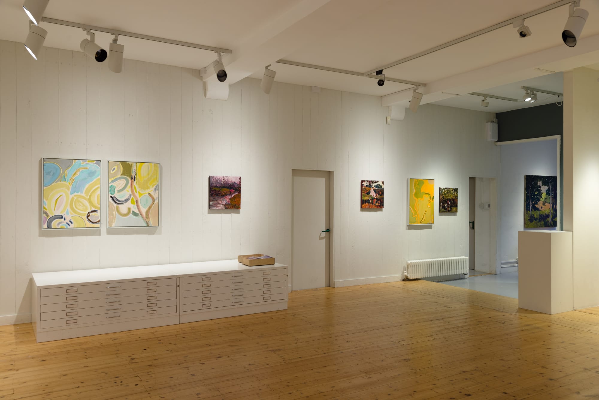 Tethered to Gravity: Ben Crawford & Charlotte Edsell