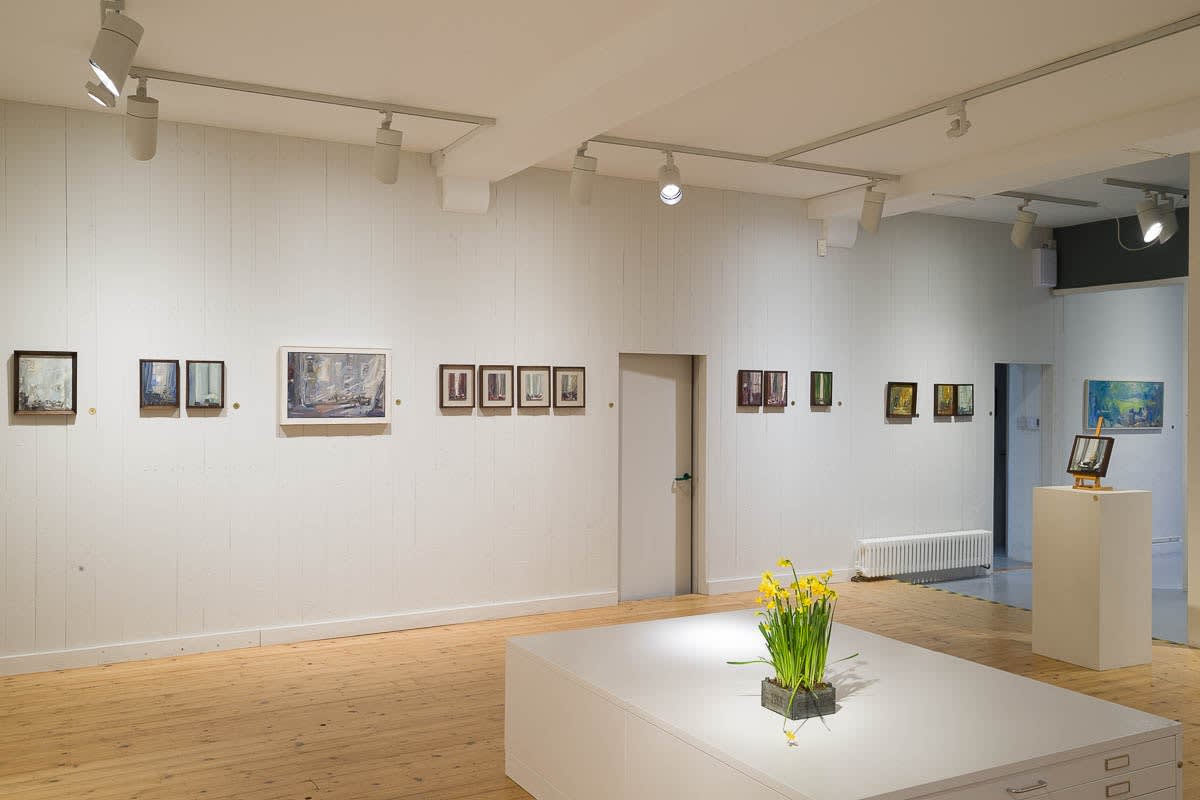 Lindy Guinness, Windows, Clandeboye