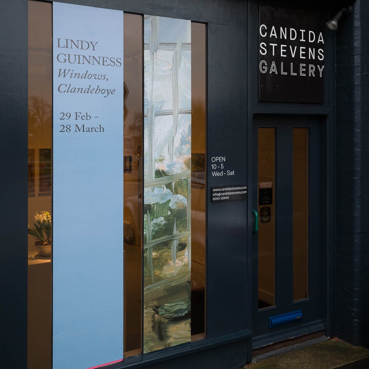 Lindy Guinness, Windows, Clandeboye