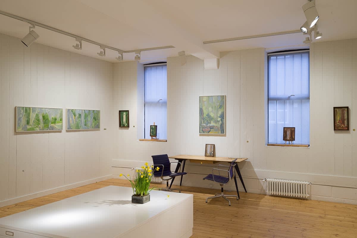 Lindy Guinness, Windows, Clandeboye