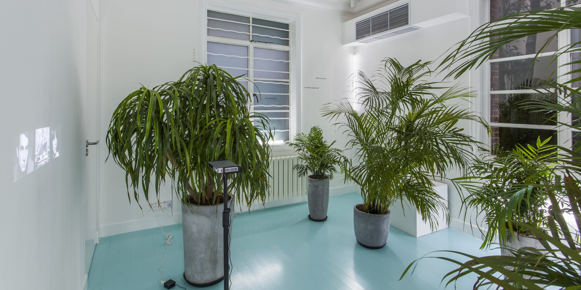 Fleeting Memories and Written Notes