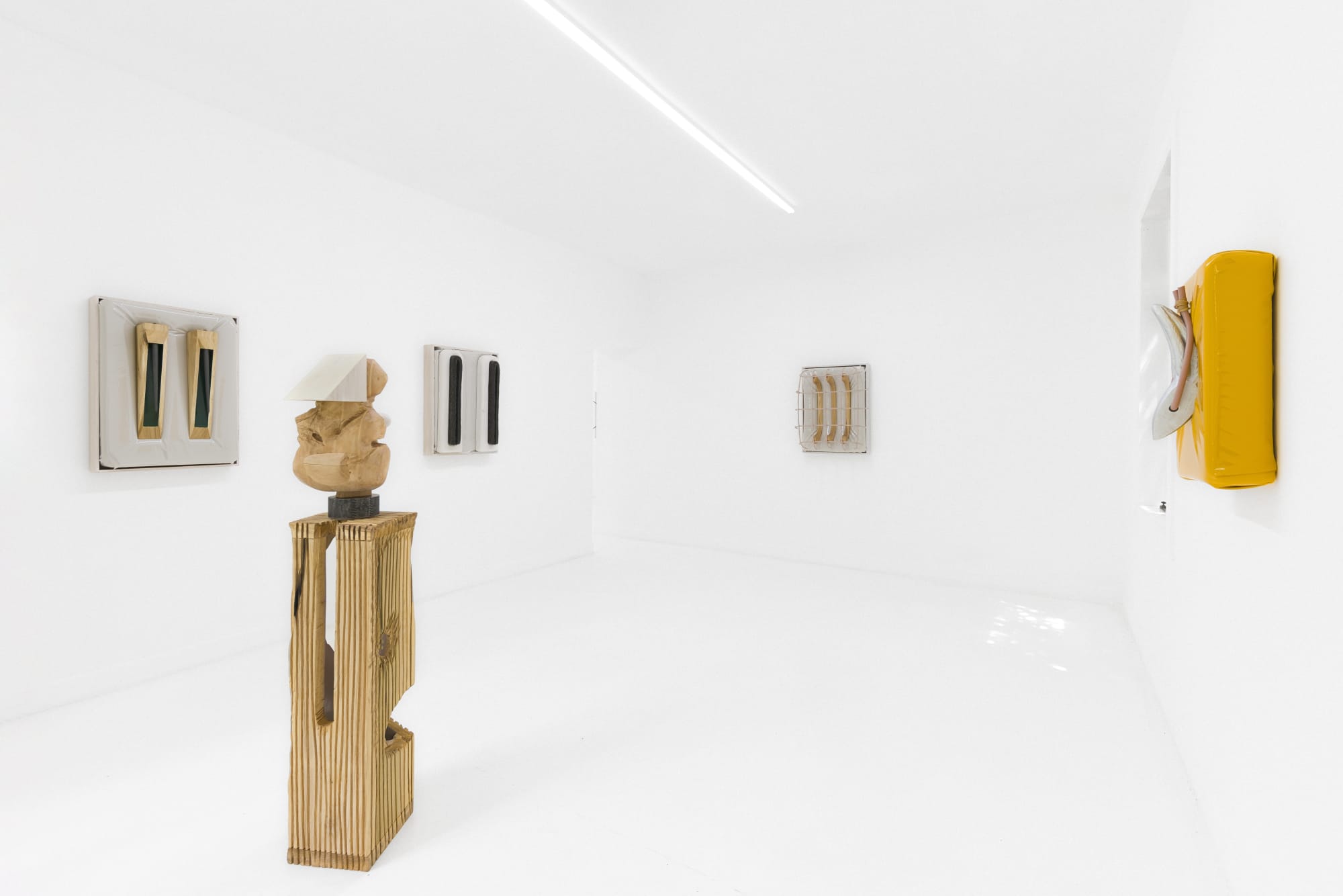 Douglas Rieger: Concealer