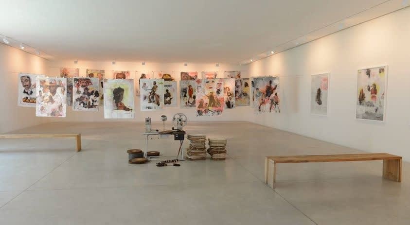 Exposition "Espace à louer" à la Galerie Cécile Fakhoury à Abidjan 2014 © Virginia Ryan