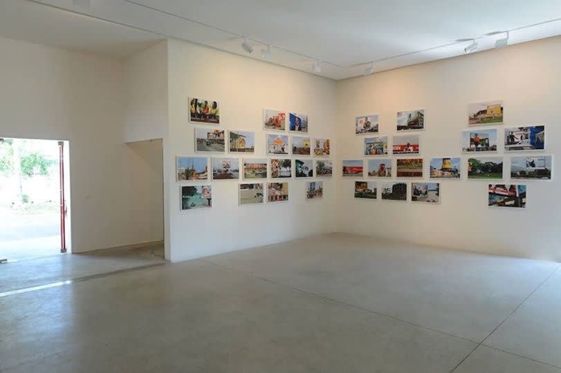 Exposition "Espace à louer" à la Galerie Cécile Fakhoury à Abidjan 2014 © Virginia Ryan