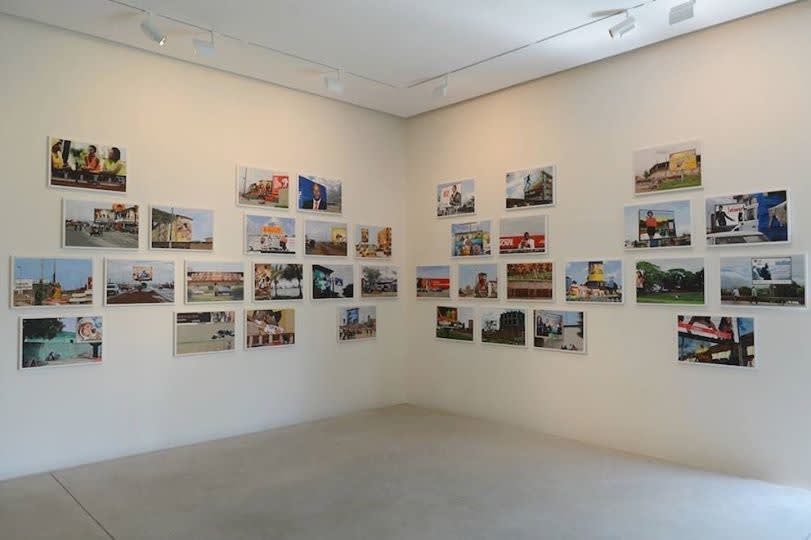 Exposition "Espace à louer" à la Galerie Cécile Fakhoury à Abidjan 2014 © Virginia Ryan