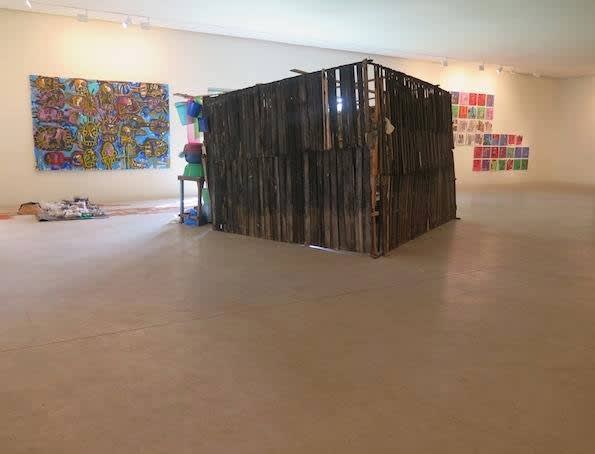 Exposition "Nouchi City" à la Galerie Cécile Fakhoury à Abidjan 2014 © Aboudia