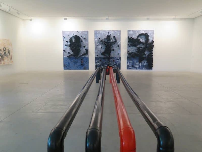 Exposition "projections" à la Galerie Cécile Fakhoury à Abidjan 2017 © Yéanzi