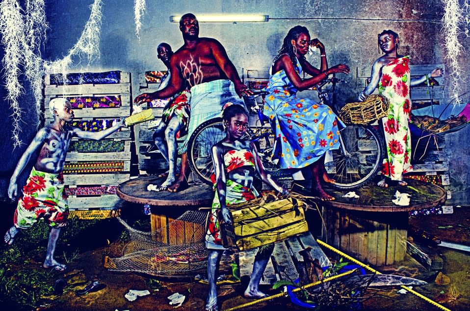 L'appel de Lilian #2, 2012, impression photographique montée sur caisson lumineux © Paul Sika