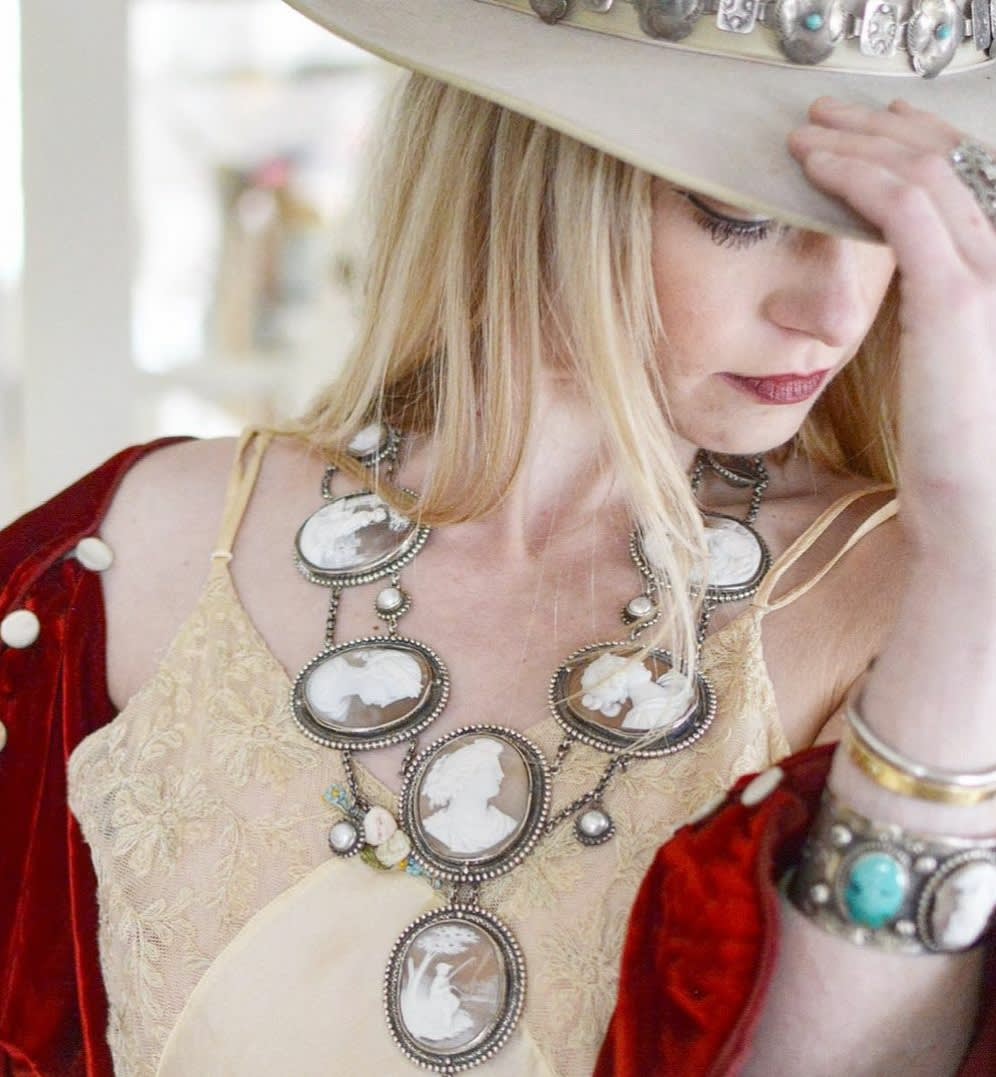 JILL GARBER / Trunk Show