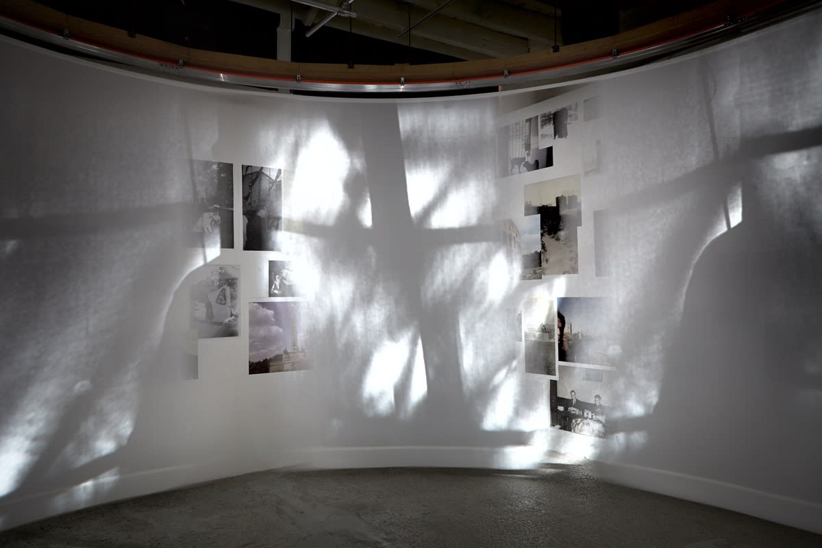 Simon Lee: MOTHER IS PASSING. COME AT ONCE.