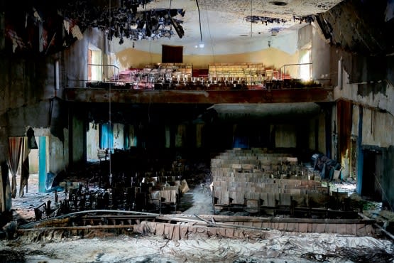 Fabiano Parisi, Il mondo che non vedo 01, 2012