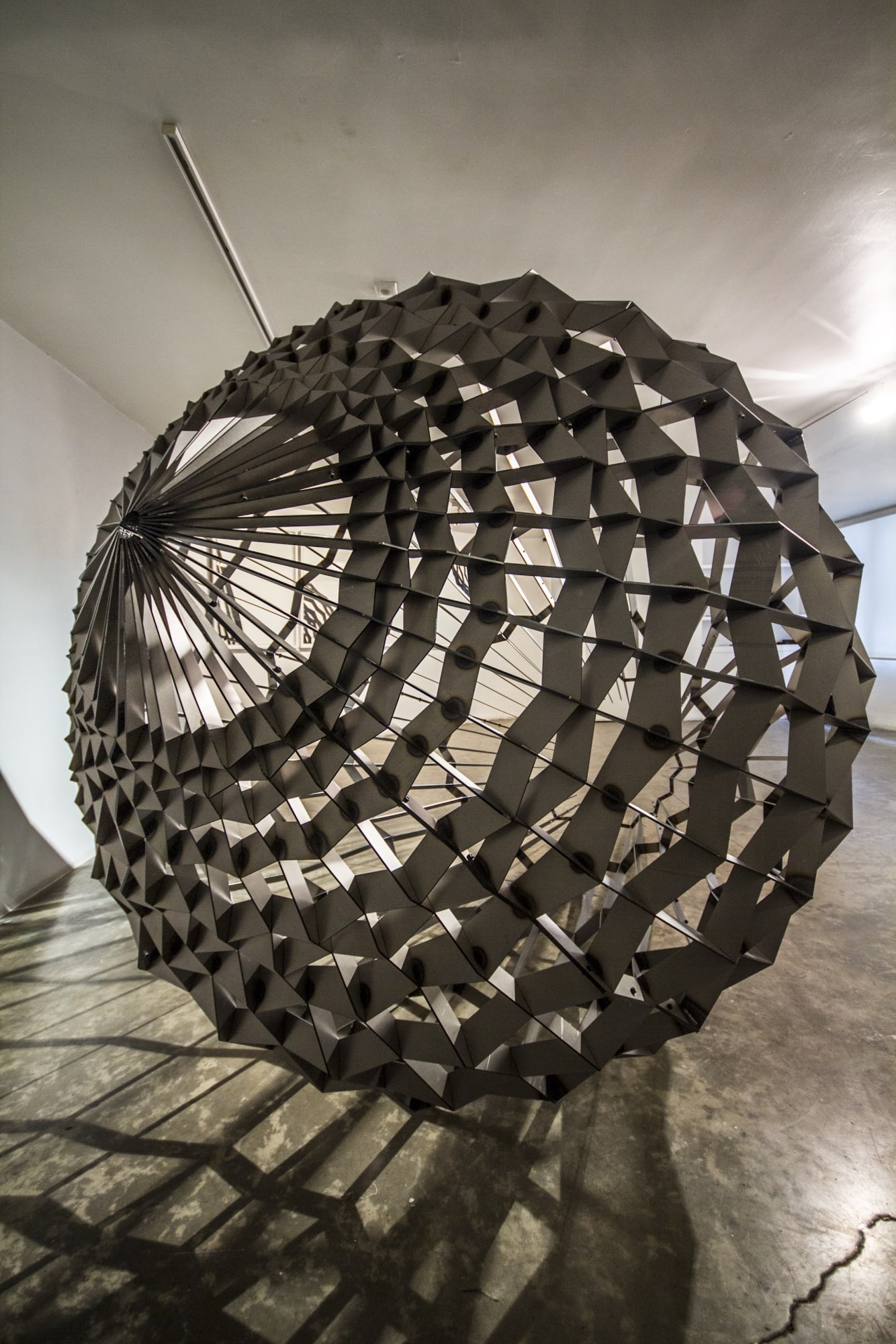 Sahand Hesamiyan | "Tavizeh"