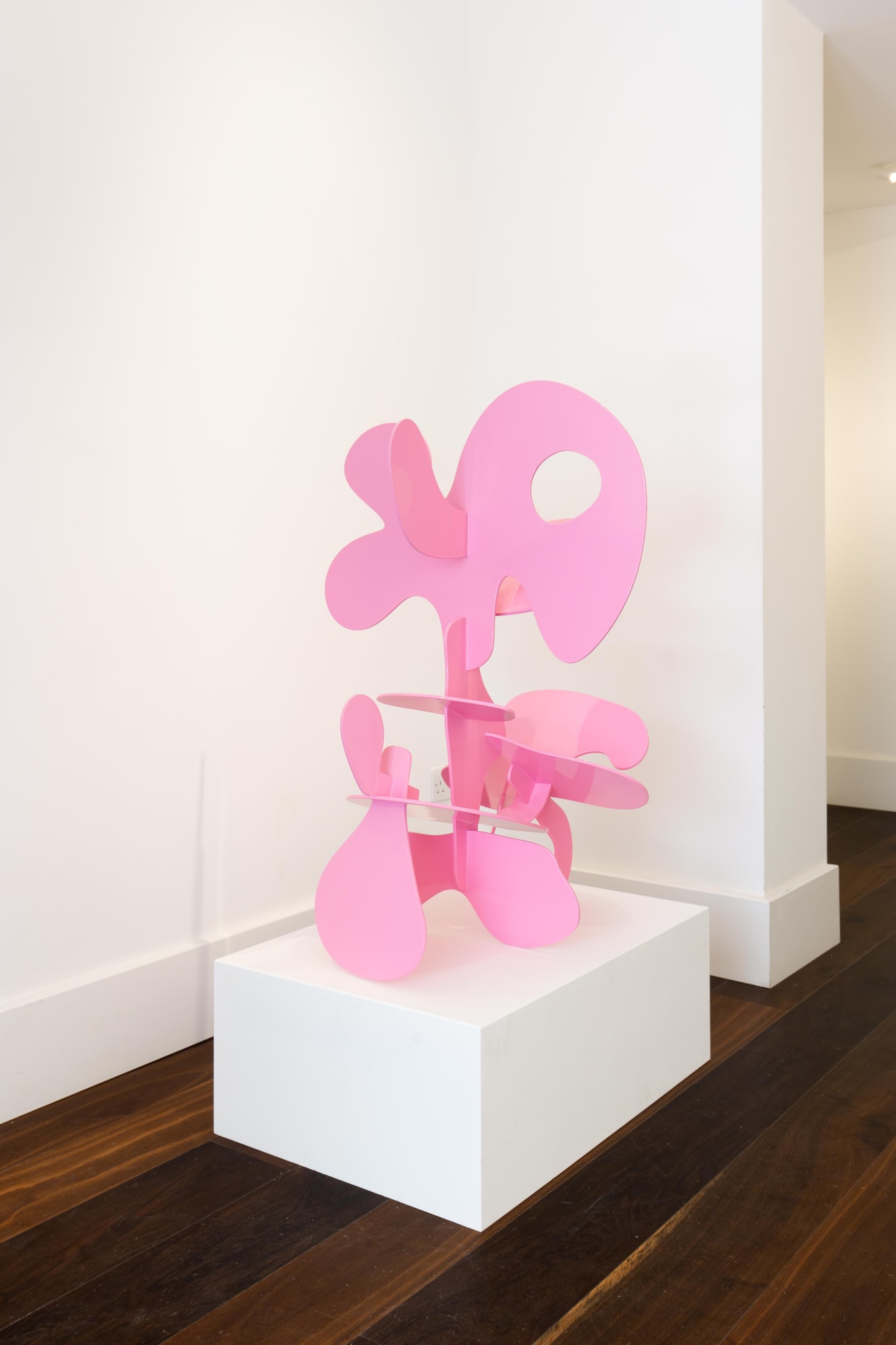 Misha Milovanovich The Shape Of Colour Exhibition Dellasposa Gallery London Contemporary Art Sculpture