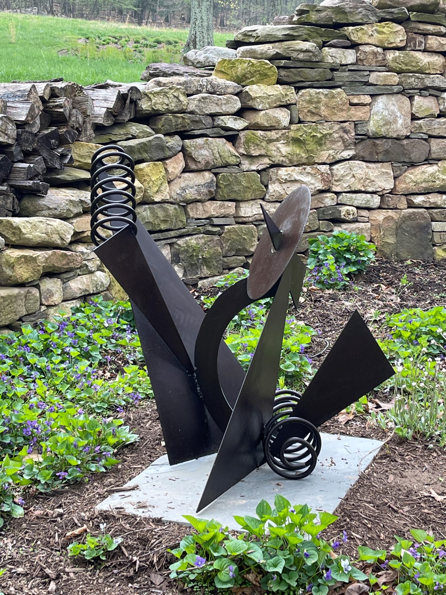 Dina Wind: Urban Garden