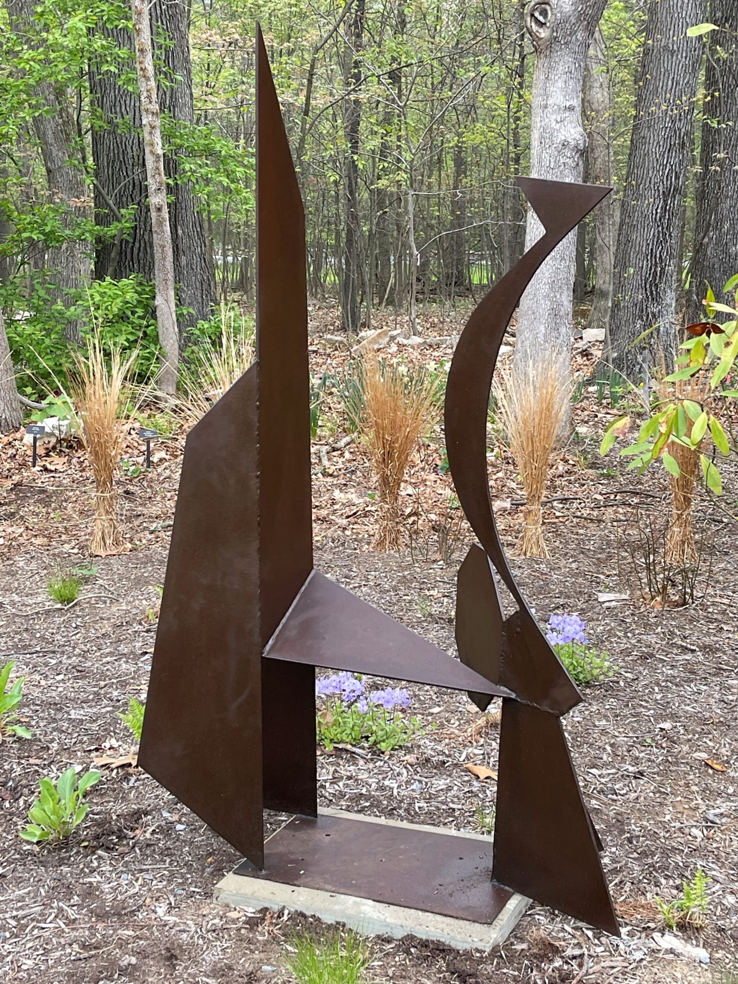 Dina Wind: Urban Garden