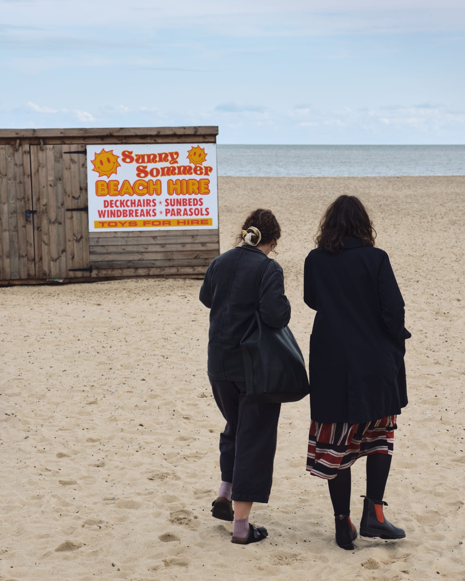 Great Yarmouth beach is a 5 minute walk away